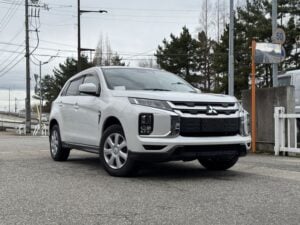 2020 Mitsubishi RVR M 1.8 — photo 1