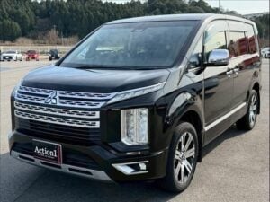 2020 Mitsubishi Delica D:5 P 2.2 — photo 1