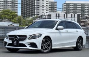 2020 Mercedes-Benz C220d Wagon AMG Line 2.0 — photo 2