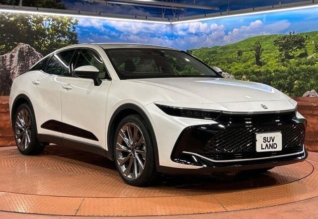 2023 Toyota Crown Crossover G Hybrid