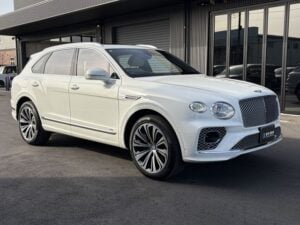 2022 Bentley Bentayga V8 4.0 — photo 2