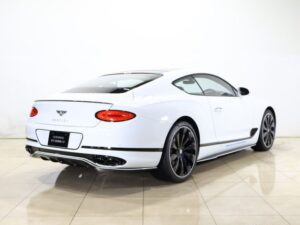 2025 Bentley Continental GT Coupe V8 Azure 4.0 — photo 3