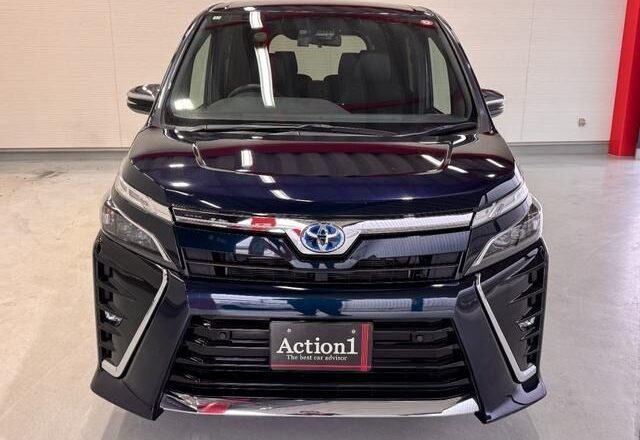 2020 Toyota Voxy Hybrid