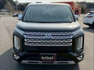 2020 Mitsubishi Delica D:5 P 2.2 — photo 2