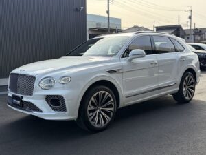 2022 Bentley Bentayga V8 4.0 — photo 3
