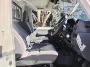 2026 Toyota Land Cruiser GDJ79 Single Cab 4.2D — photo 2