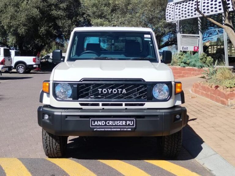 2026 Toyota Land Cruiser GDJ79 Single Cab 4.2D — photo 9