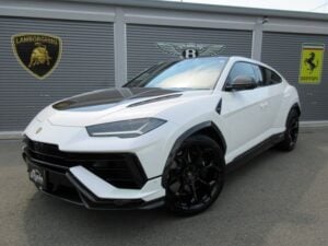 2023 Lamborghini Urus Performante 4.0 — photo 2