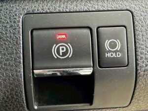 2019 Toyota Harrier Elegance GR Sport 2WD 2.0 — photo 3