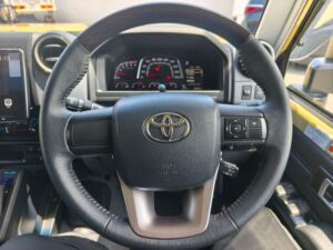 2025 Toyota Land Cruiser 76 Series GDJ76W 2.8L — photo 2