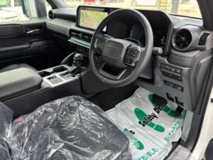 2025 Toyota Landcruiser Prado VX J250 2.7 — photo 2