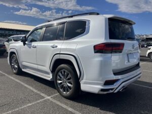 2023 Toyota Land Cruiser ZX 300 Series 3.5L — photo 2