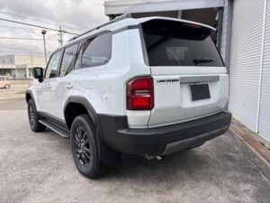 2025 Toyota Landcruiser Prado VX J250 2.7 — photo 3