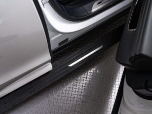 2025 Range Rover Sport Dynamic SE P550e 3.0 — photo 4