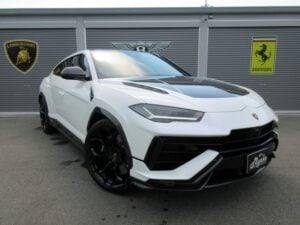 2023 Lamborghini Urus Performante 4.0 — photo 1