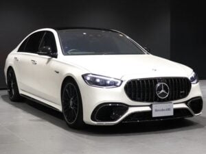 2023 Mercedes-AMG S63 E Performance 4.0 — photo 1