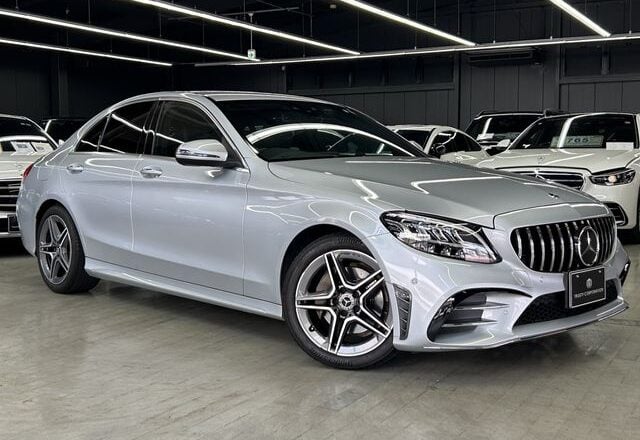 2020 Mercedes-Benz C180