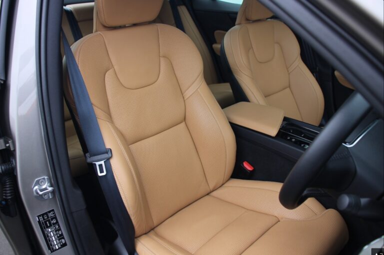 2019 Volvo S60 T5 Inscription 2.0 — photo 7