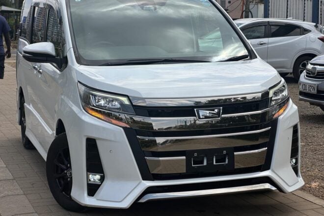 2019 Toyota Noah WXB