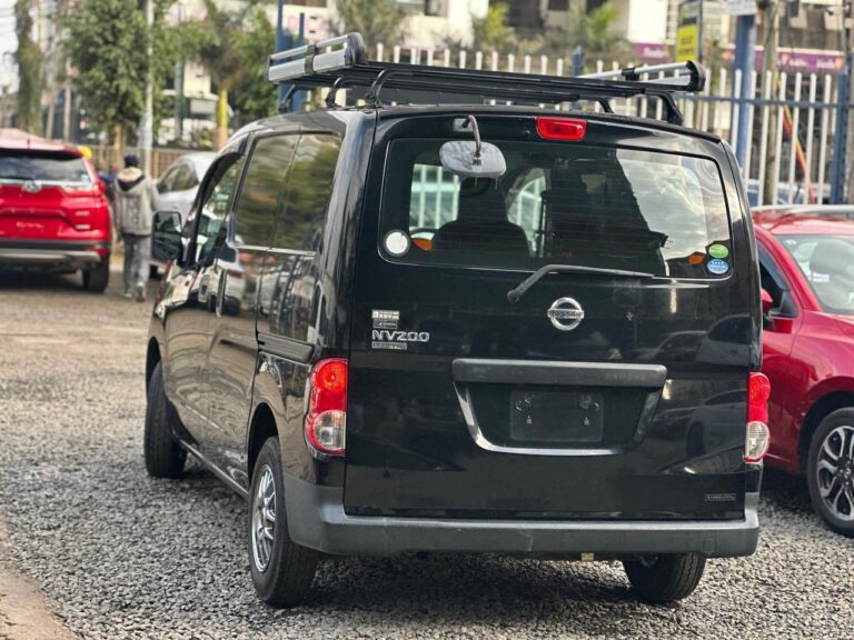 2019 Nissan NV200 Vanette DX 1.5 — photo 4