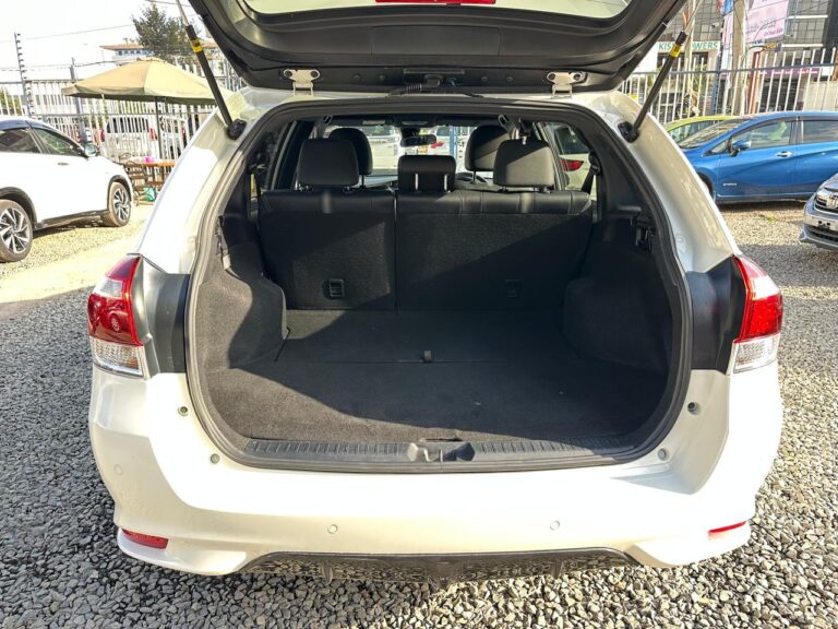 2018 Toyota Fielder WXB Hybrid 1.5 — photo 9