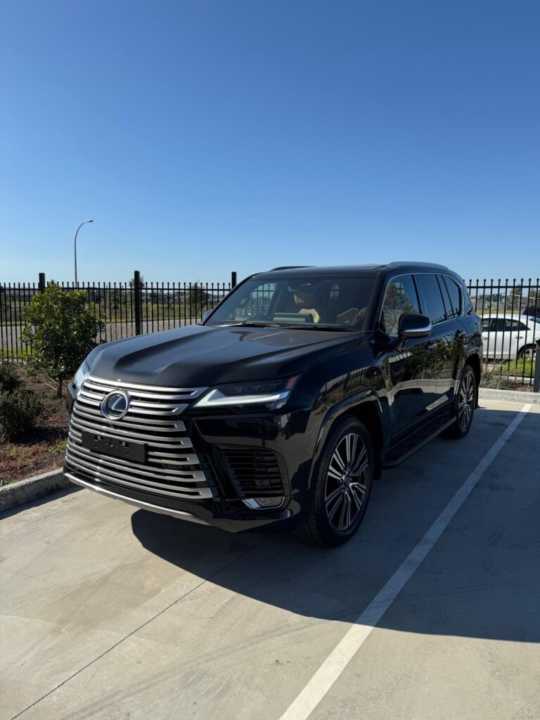 2026 Lexus LX500d 3.3 — photo 2