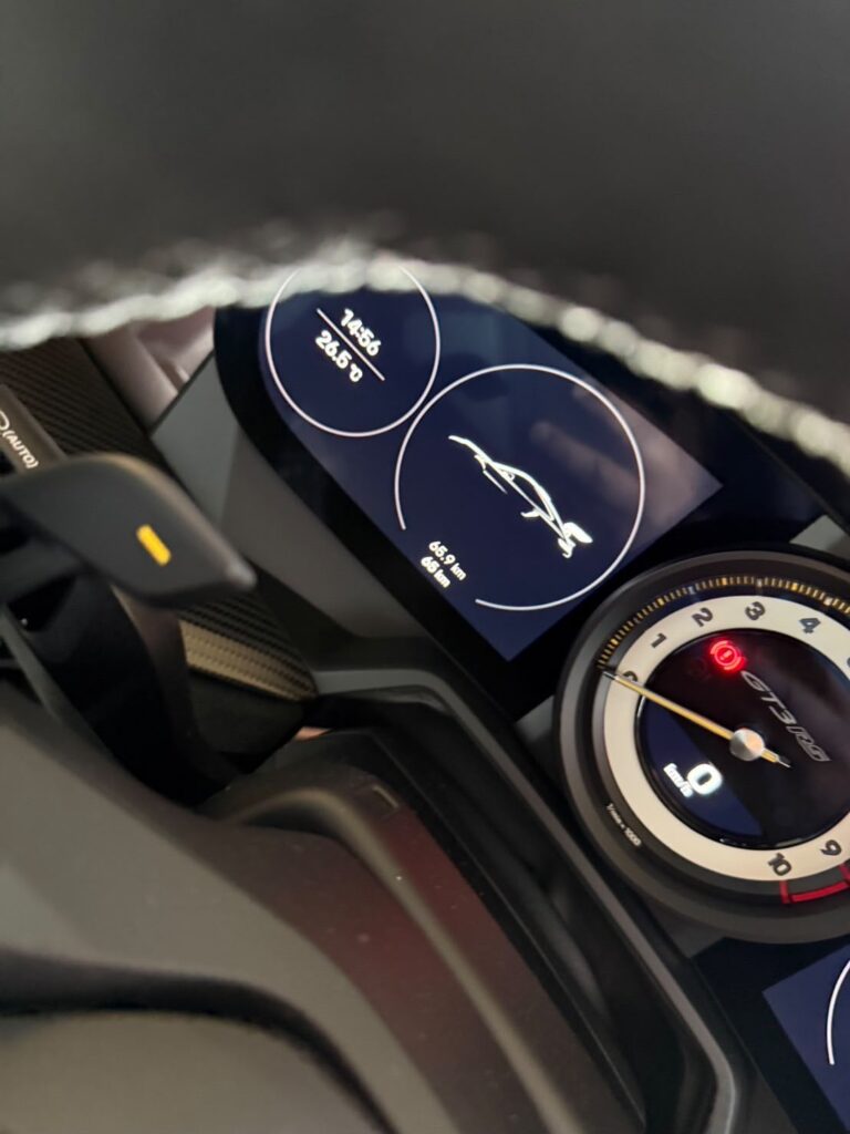 2026 Porsche 911 GT3 RS Weissach Package 4.0 — photo 8