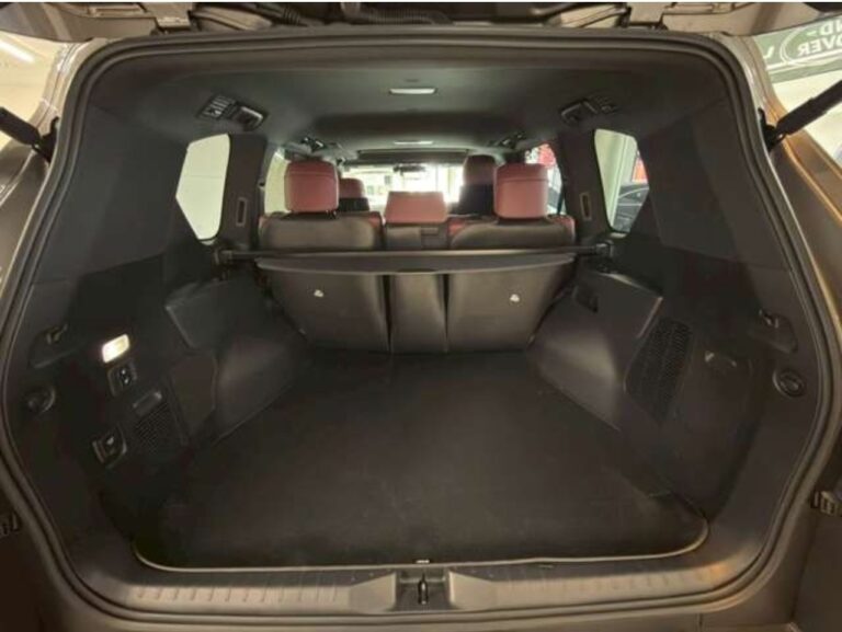 2024 Lexus LX600 3.5L — photo 3