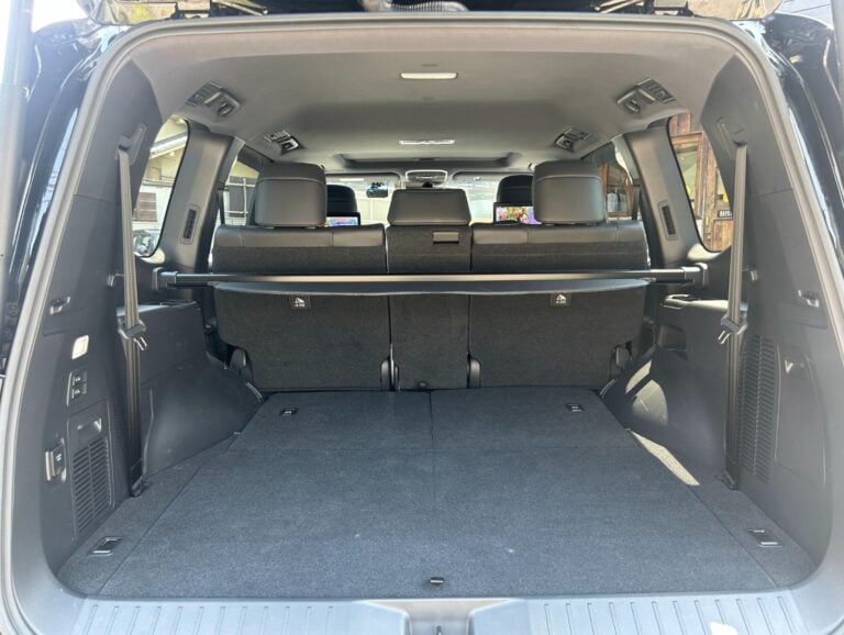 2023 Toyota Land Cruiser ZX 300 Series 3.5L — photo 8