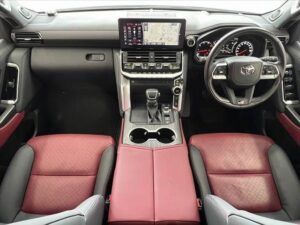2023 Toyota Land Cruiser 300 Series GR Sport 3.3L — photo 3