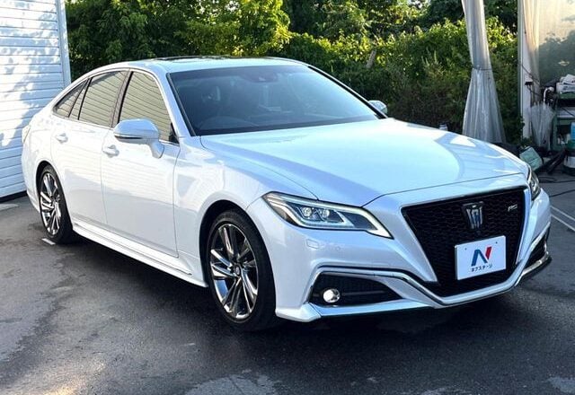 2020 Toyota Crown RS