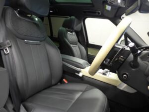 2025 Range Rover Vogue SV P615 SWB 4.4 — photo 3