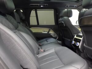 2025 Range Rover Vogue SV P615 SWB 4.4 — photo 4