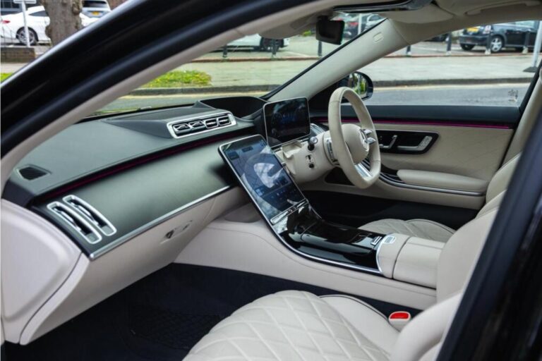 2024 Mercedes-Benz S580e Plug-in Hybrid AMG Line 3.0 — photo 4