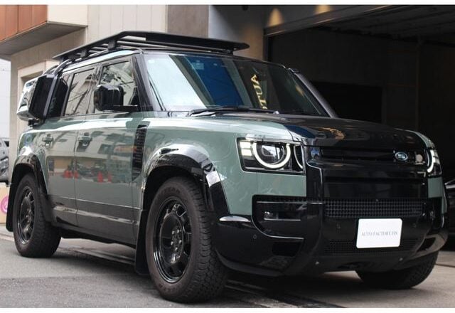 2026 Land Rover Defender 110 X-Dynamic SE Trophy Edition