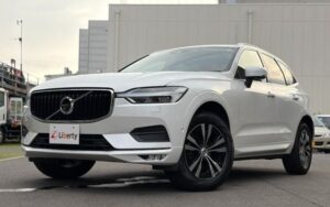 2020 Volvo XC60 D4 Momentum AWD 2.0