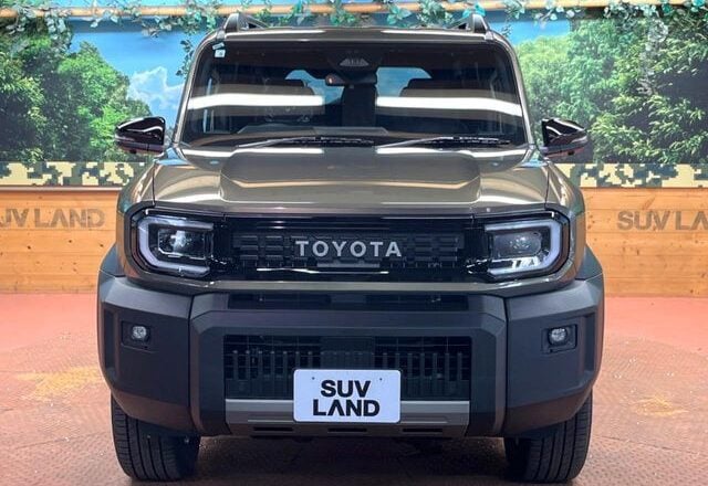 2026 Toyota Land Cruiser FJ VX
