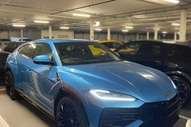 2025 Lamborghini Urus SE