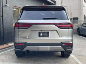 2022 Lexus LX600 3.5L — photo 4