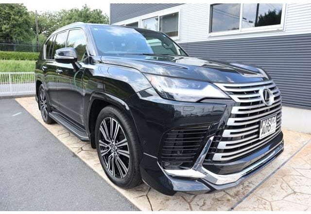 2026 Lexus LX700h