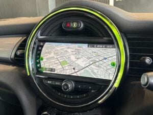 2020 Mini Cooper D 1.5 — photo 4