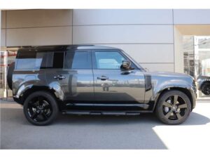 2025 Land Rover Defender 110 X-Dynamic HSE D350 3.0 — photo 4