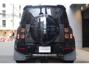 2024 Land Rover Defender 110 URBAN Automotive Edition V8 5.0 — photo 3