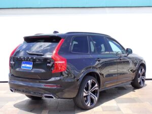 2021 Volvo XC90 B6 R-Design AWD 2.0 — photo 3