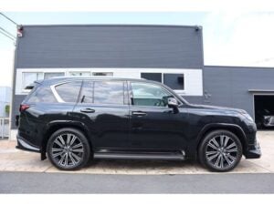 2026 Lexus LX700h 3.5 — photo 4