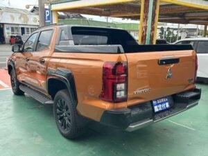 2025 Mitsubishi Triton GSR 2.4 — photo 3