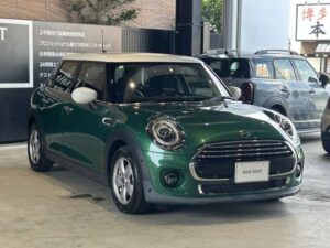 2020 Mini Cooper D 1.5 — photo 1