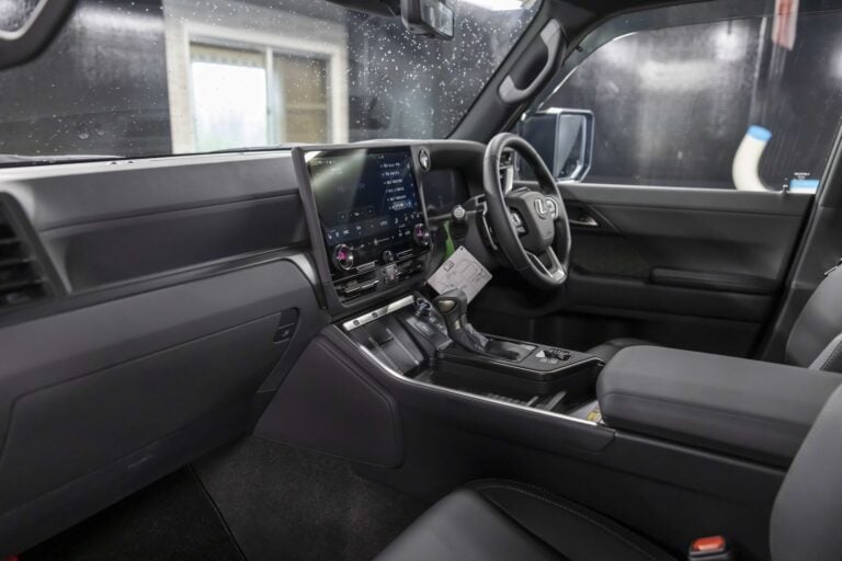 2026 Lexus GX550 Overtrail Plus 3.5 — photo 9