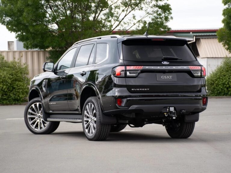 2025 Ford Everest Platinum V6 3.0 — photo 3