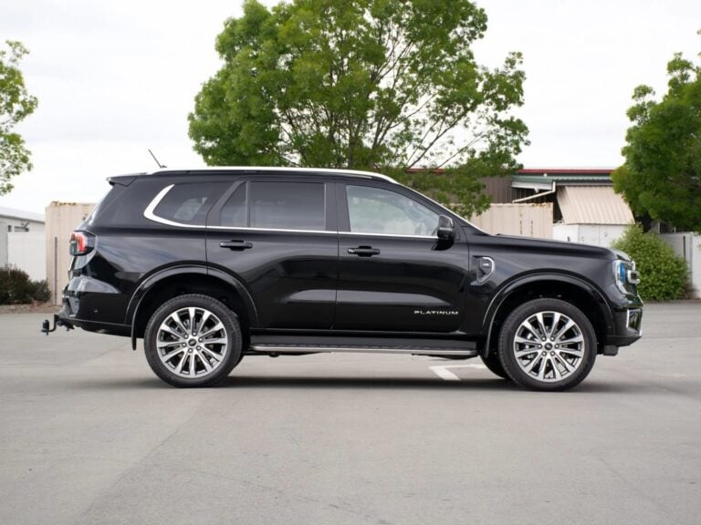 2025 Ford Everest Platinum V6 3.0 — photo 6